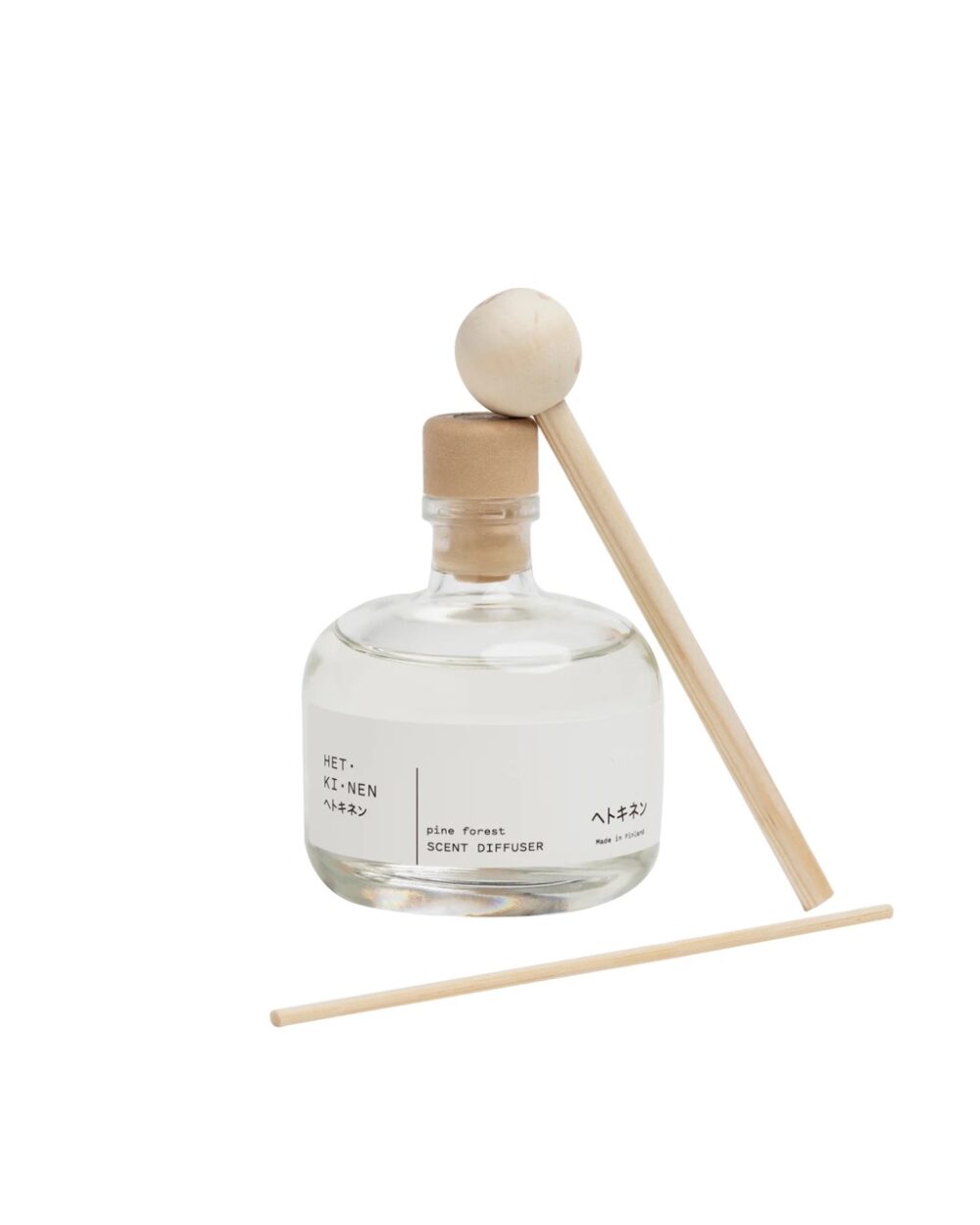 Hetkinen Scent Diffuser - Pine Forest: A 100ml diffuser with the velvety essence of a classic wood fragrance.