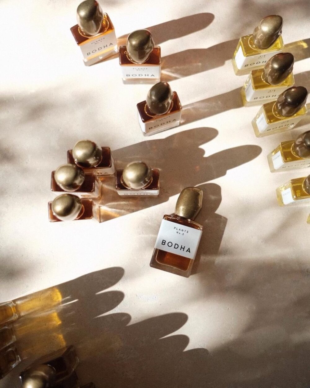 Bodha Air Vibration Perfume Oil - Bright, spacious fragrance of spring blossoms, crisp melon & ocean breeze. 15ml hand-made oil with a hand-cast bronze lid, glass roller bottle, and compostable box.