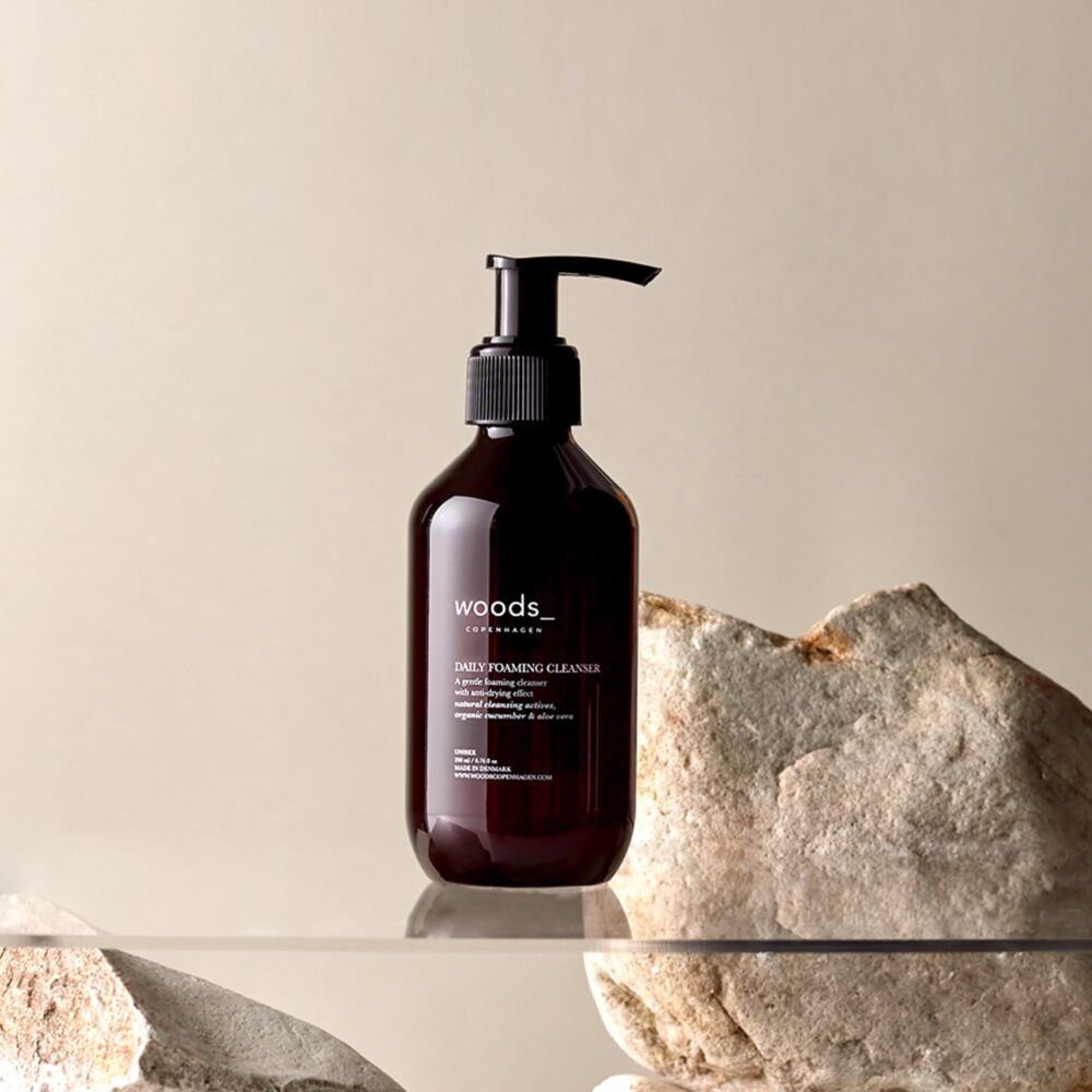 Daily Foaming Cleanser 200ml - Natural, mild cleanser for all skin types.