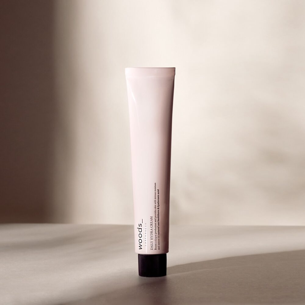 Daily Hydra Cream: Lightweight facial moisturizer for instant hydration and antioxidant protection.