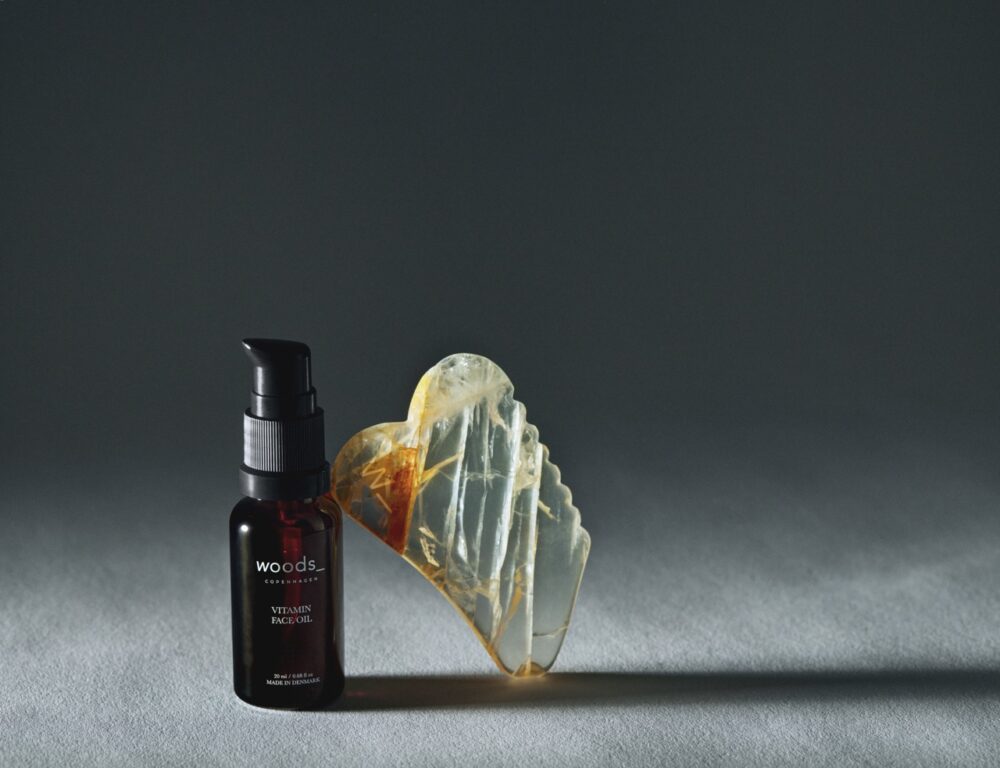 Woods Copenhagen Vitamin Face Oil - Luxurious 20ml bottle, suitable for all skin types.