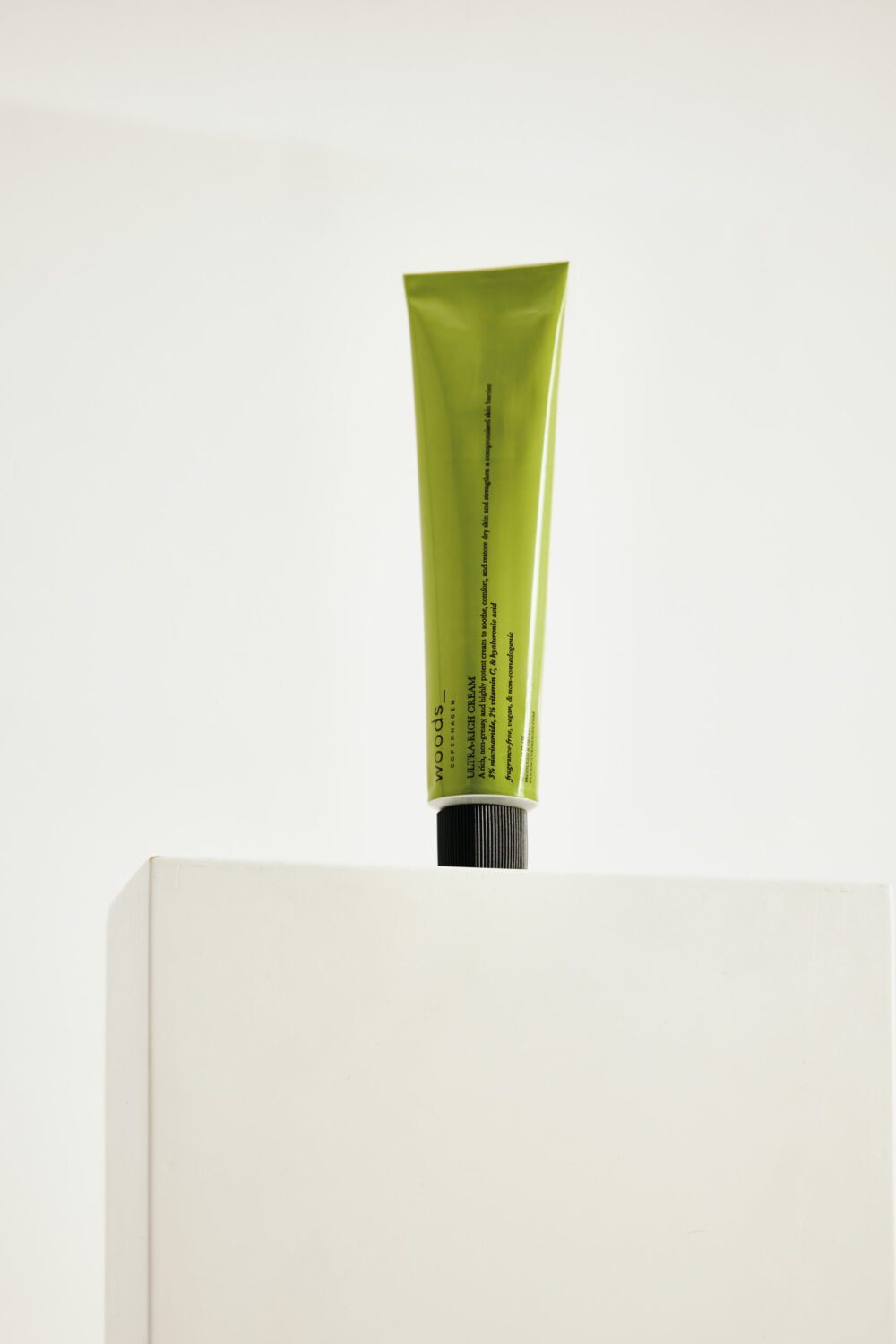 Ultra-Rich Cream: A nourishing and moisturizing face cream for dry to very dry skin.